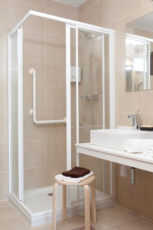 Aparthotel Jardines De Aristi Віторія-Гастейс Екстер'єр фото